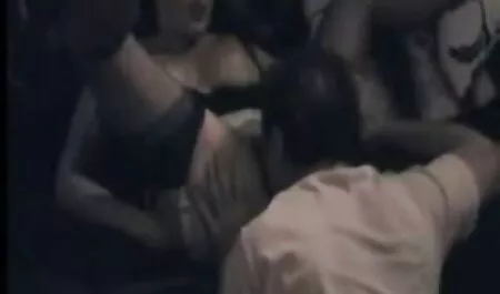 من آن را درآوردم و او یک دیک عکس سکسی خارجی متحرک را مکید