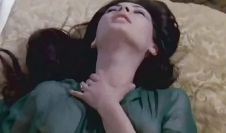 پزشک زن با بونار به کانا کمک های اولیه می عکس های سکسی متحرک خارجی کند