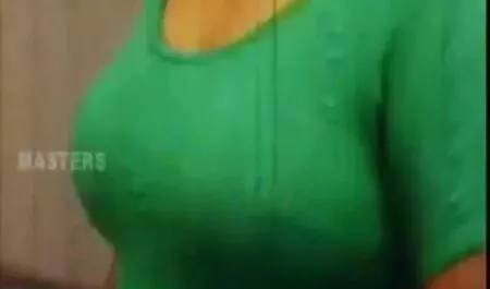 رابطه فیلم و عکس سوپر خارجی جنسی بر روی الاغ زن بالغ