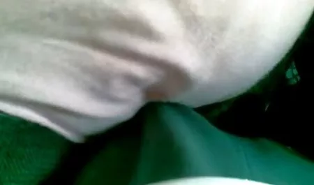شلوارش را پاره کرد و عکس کیرتوکس خارجی عوضی را در مقعد دستشویی لعنتی کرد